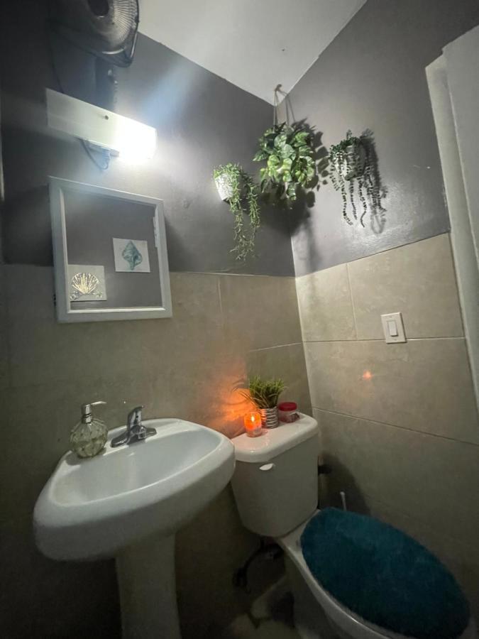 Miami Vibes "Hostel-Like" Shared Room North Miami Kültér fotó