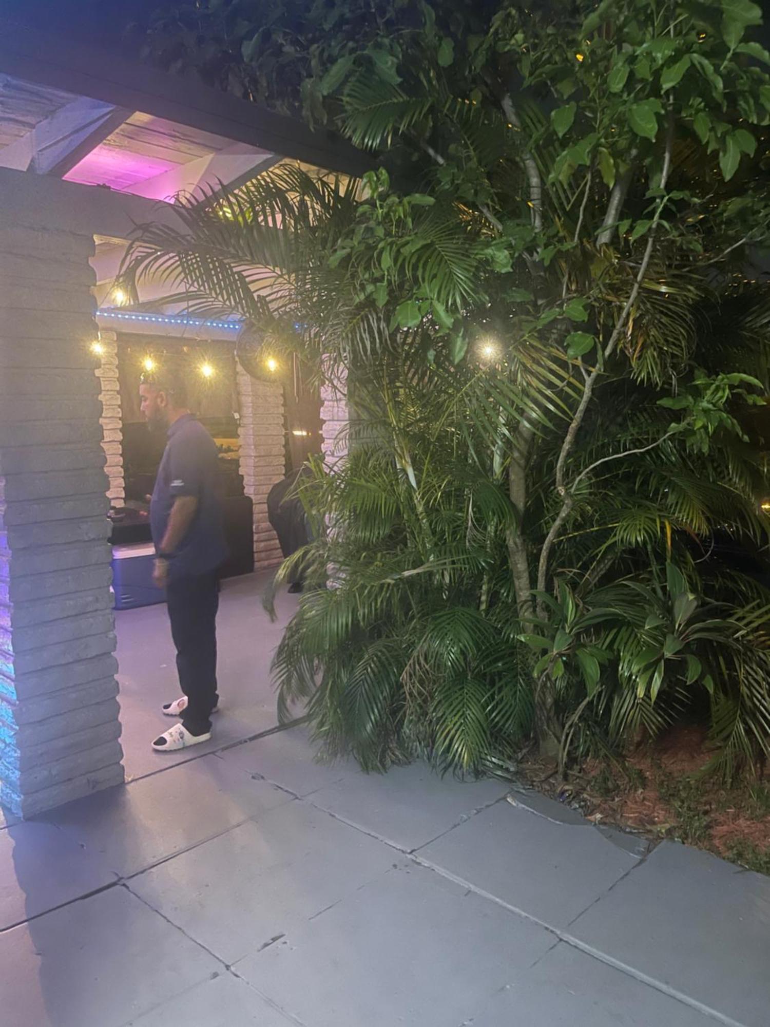 Miami Vibes "Hostel-Like" Shared Room North Miami Kültér fotó